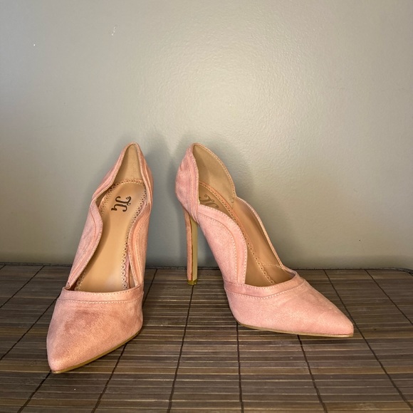 JC Pink Faux Suede 
Pumps Heels Stilettos 
Size 8 
Sexy Club - Picture 2 of 9